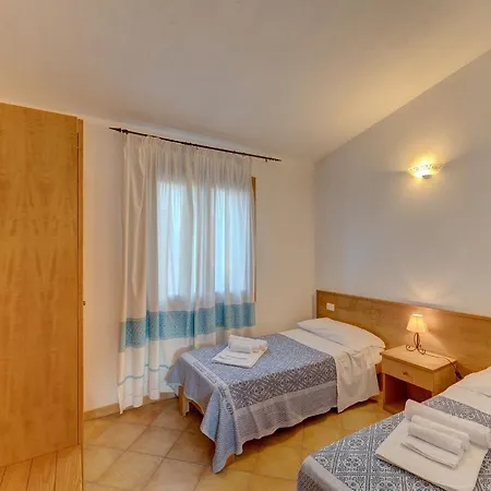 Apartmán The Fantastic Residenza Badus 1 Bedroom Sleeps 4 No0811m