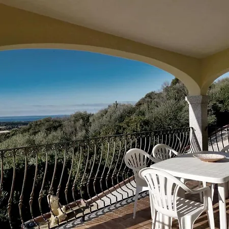 The Fantastic Residenza Badus 1 Bedroom Sleeps 4 No0811m Badesi