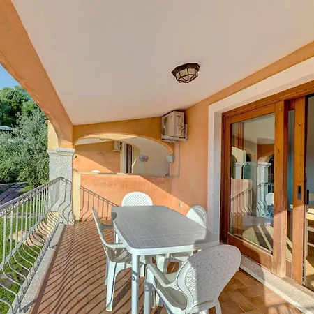 Apartmán The Fantastic Residenza Badus 1 Bedroom Sleeps 4 No0811m *