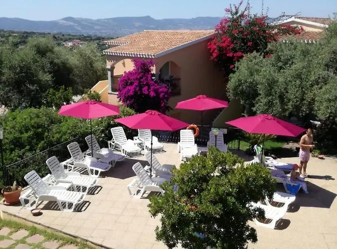 The Fantastic Residenza Badus 1 Bedroom Sleeps 4 No0811m Apartamento Badesi