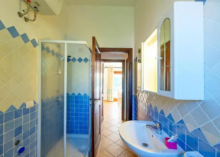 The Fantastic Residenza Badus 1 Bedroom Sleeps 4 No0811m Apartamento