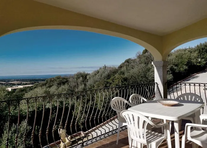 The Fantastic Residenza Badus 1 Bedroom Sleeps 4 No0811m Badesi