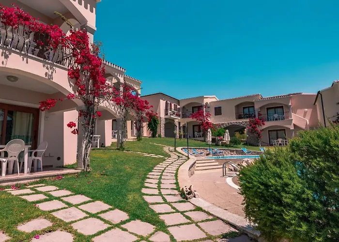 The Fantastic Residenza Badus 1 Bedroom Sleeps 4 No0811m Apartamento Badesi