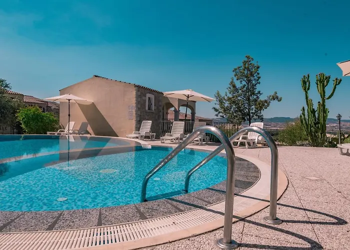 The Fantastic Residenza Badus 1 Bedroom Sleeps 4 No0811m Badesi