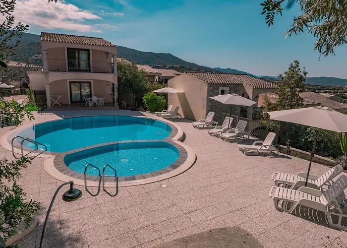 The Fantastic Residenza Badus 1 Bedroom Sleeps 4 No0811m * Badesi