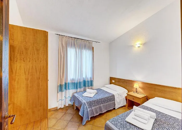 The Fantastic Residenza Badus 1 Bedroom Sleeps 4 No0811m Apartamento